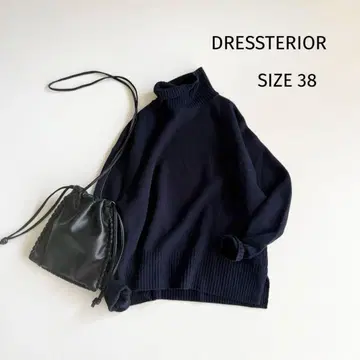 [ 드레 ] 울 터틀넥 스웨터 네이비 38 사이드 슬릿