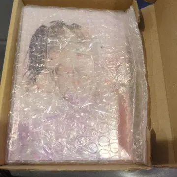 AFS14 미카미카 개인전 오빠의 셔츠를 입고 아6 아크릴 보드 D