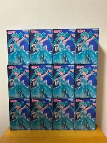 하츠네 미쿠 EVOLVE Clearluxe-EmeraldGem-피규어