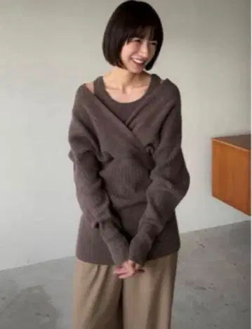 CLANE CACHE COEUR 레이어 니트 탑스