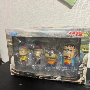 괴물군 피규어 4체 세트