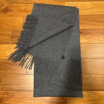 미사용 새상품 새상품급 투모로우랜드 캐시미어 머플러