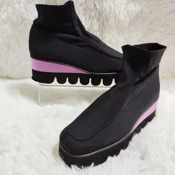 힐즈아베뉴 스트레치 부티 23.5 블랙 복숭아색 웨지솔 +7cm