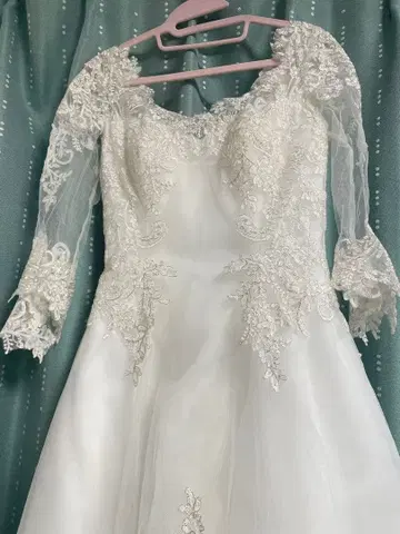 카츠라 유미 웨딩 드레스