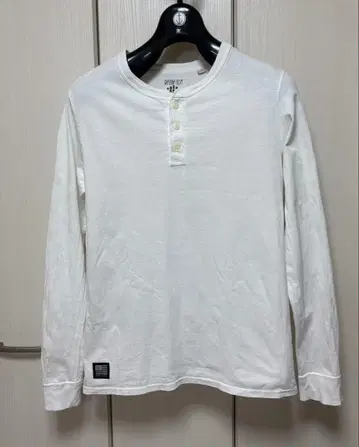 CAPTAIN HELM 화이트 헨리넥 셔츠