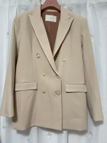 eimy 테일러드 자켓 아이보리