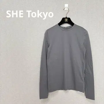 새상품 SHE Tokyo 브리지트 티셔츠 스톤 그레이 택 포함