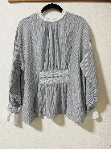 사만사 모스모스 Kazumi 콜라보 스트라이프 린넨 블라우스