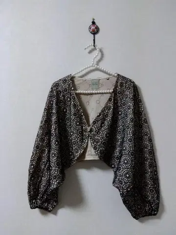 새상품급 시빌라 가디건