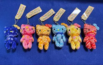 2탄 헬로키티 크레이프 원단 패브릭 소재 스트랩 볼체인 키링 6종