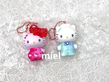 키티 50th The Fashionable Ribbons 마스코트 1