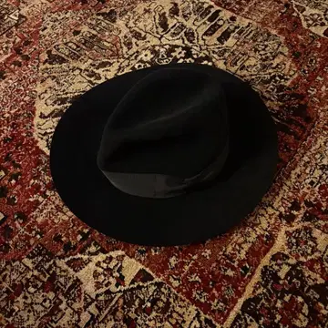 키지마 타카유키 와이드 챙 모자 블랙 2 새상품급