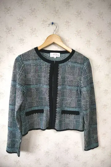 모리하나에 알마앙 로즈 체크 무늬 울 가디건 새상품급 L