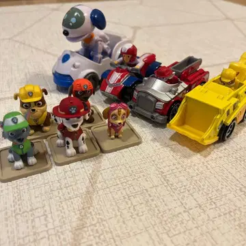 파우 패트롤 미니카 피규어