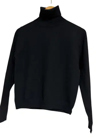HIROKO BIS 블랙 터틀넥 스웨터 사이즈 11 미사용 새상품