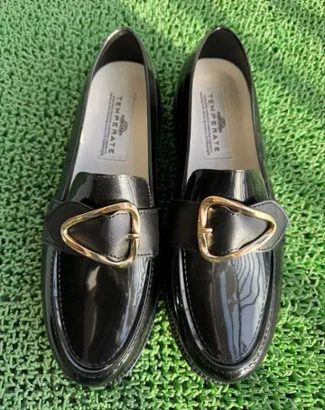 새상품급 루탈론 별주 [ TEMPERATE/템퍼레이트 ] 트라이앵글 로퍼