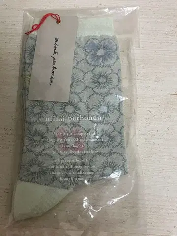 mina perhonen 꽃무늬 삭스