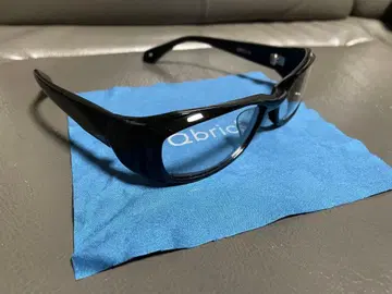 Qbrick 큐브릭 블랙 검은색 테두리 패션 안경 BTY0301