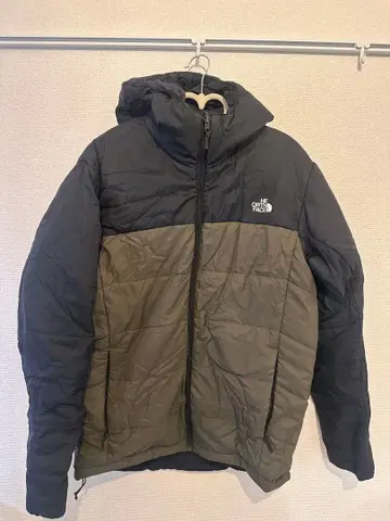 더 노스페이스 리버서블 다운 자켓