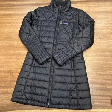 patagonia 블랙 다운 자켓 S 사이즈