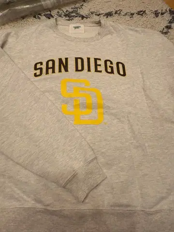 Younger Song SAN DIEGO 맨투맨