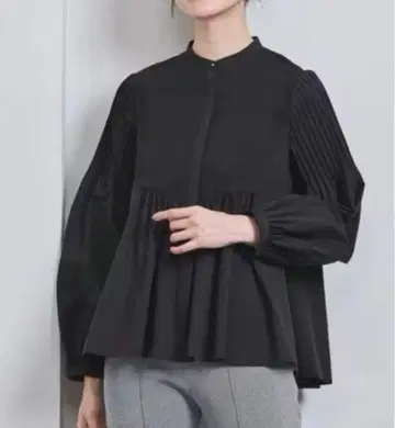 유나이티드 애로우즈 핀턱 롱 슬리브 블라우스