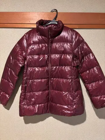 THE NORTH FACE 버건디 다운 자켓 XL