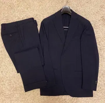 Lardini 44 라르디니 수트 네이비