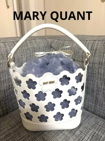 미사용 MARY QUANT 마리콴트 펀칭 데이지 토트백