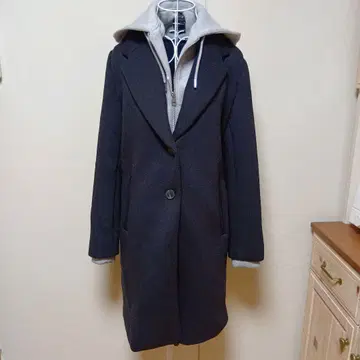 ZARA 탈부착 후드 대비 코트 S