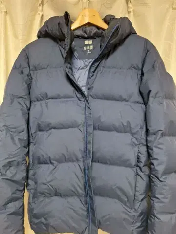 UNIQLO 네이비 다운 자켓