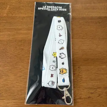 르세라핌 LESSERAFIM SPECIAL CAFE 넥스트랩