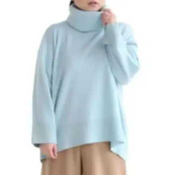 투모로우랜드 마카피 터틀 풀오버