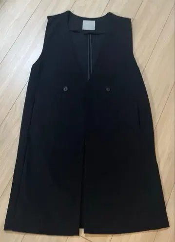 UNFILO 블랙 베스트 M