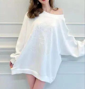 하마사키 아유미 콜라보 royalparty 맨투맨 화이트