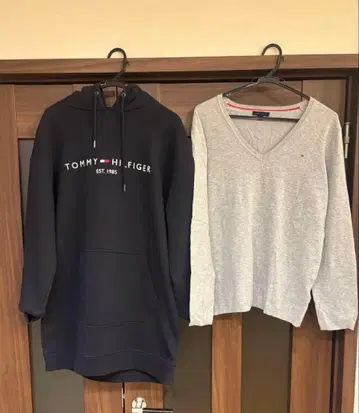 [ 새상품급 ] TOMMY HILFIGER 맨투맨 원피스 V넥 니트