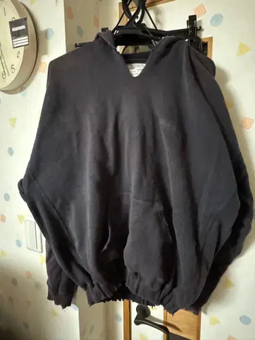 DAIRIKU 21aw 후드티