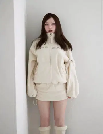 andmary Mary logo fleece jacket skirt