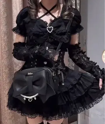 LIZ LISA 암워머 부착 뷔스티에 상의 블랙