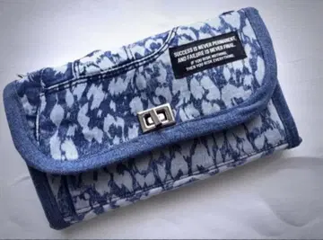 핸드메이드 레오파드 데님 장지갑