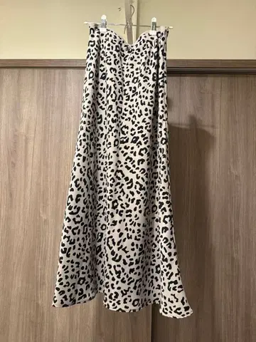 미라 오웬 롱 스커트