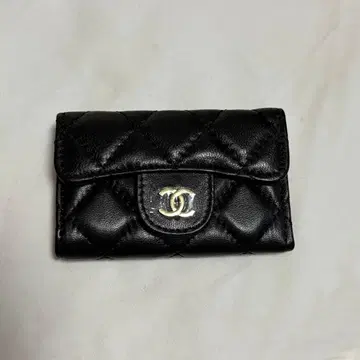 키케이스 퀼팅 블랙