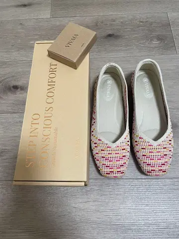 VIVAIA / 스퀘어토 플랫슈즈 / 상자, 덤 포함