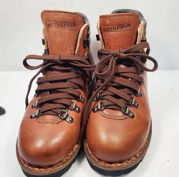 새상품급 중고! SOUTH FIELD 트레킹 부츠 23.0cm