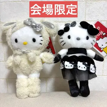 교토 한정판 헬로키티전 화이트 토끼 모노톤 드레스 키링