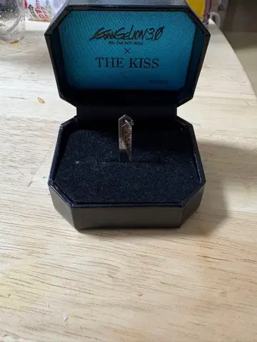 THE KISS EVANGELION 콜라보 목걸이 탑