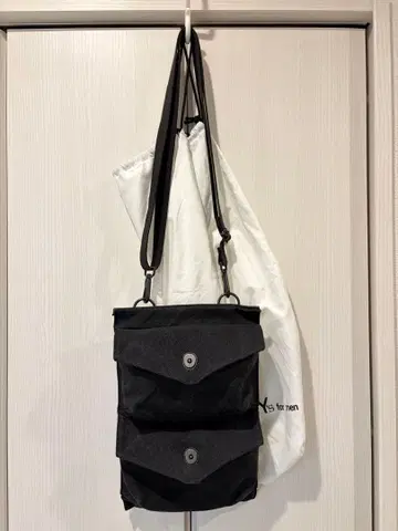 C6 CANVAS BIO MILITARY SACOCHE