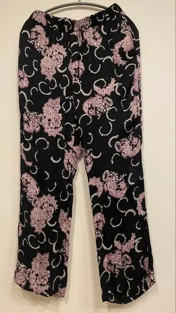 누키테파 새틴 팬츠