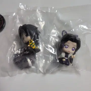 귀멸의 칼날 스와라세타이 토미오카 기유 코쵸우 시노부