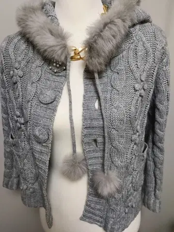 그레이 케이블 짜임 니트 후드티